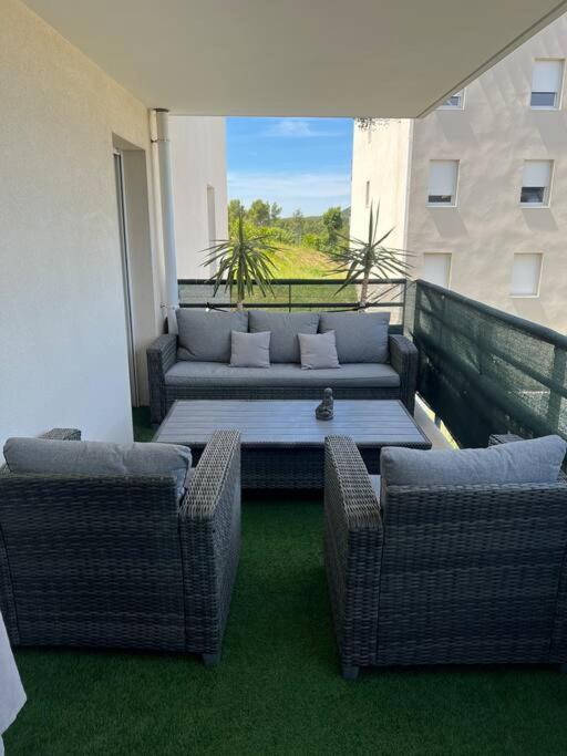 Appartement La Venise Provencale มาร์ติกส์ ภายนอก รูปภาพ